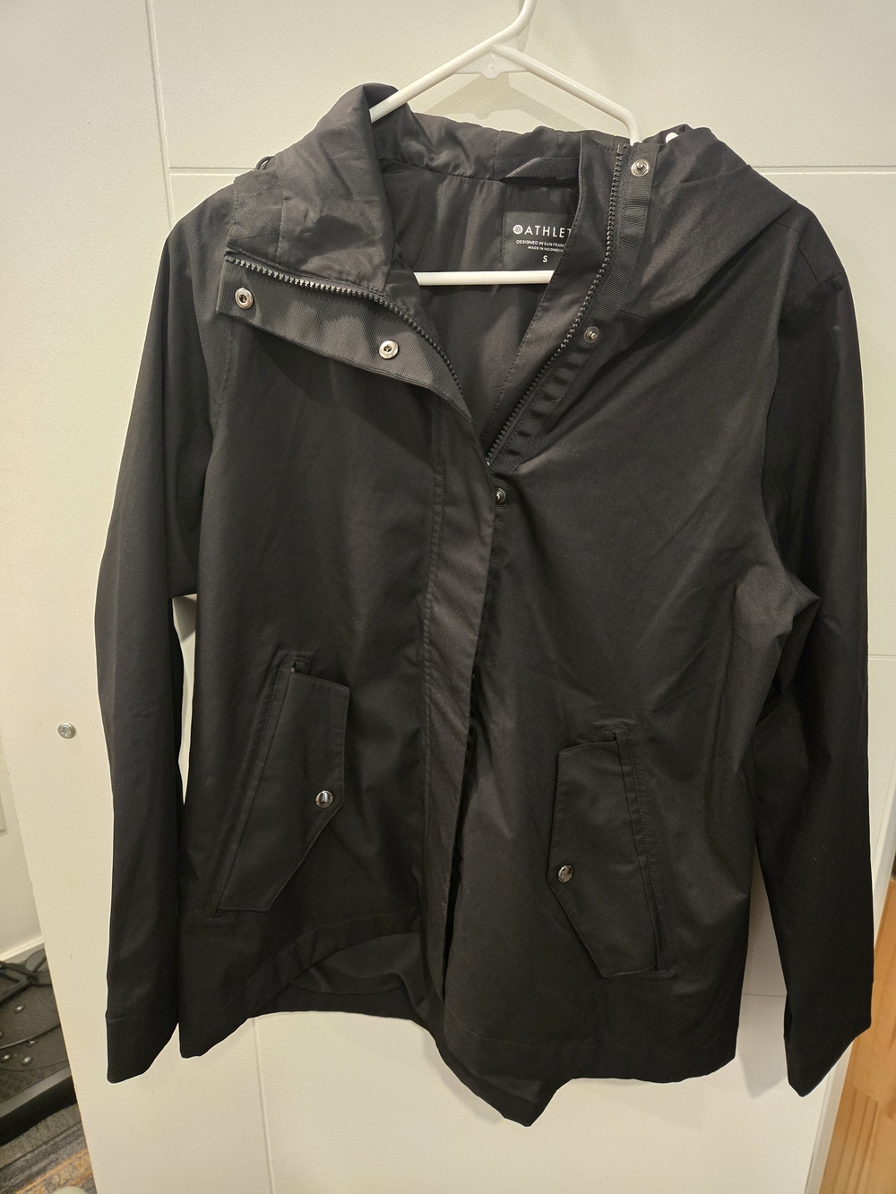 Athleta Women's Black Hooded Jacket with Snap Pockets